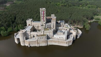 Medieval castle architecture representing Hogwarts Legacy's magical school setting