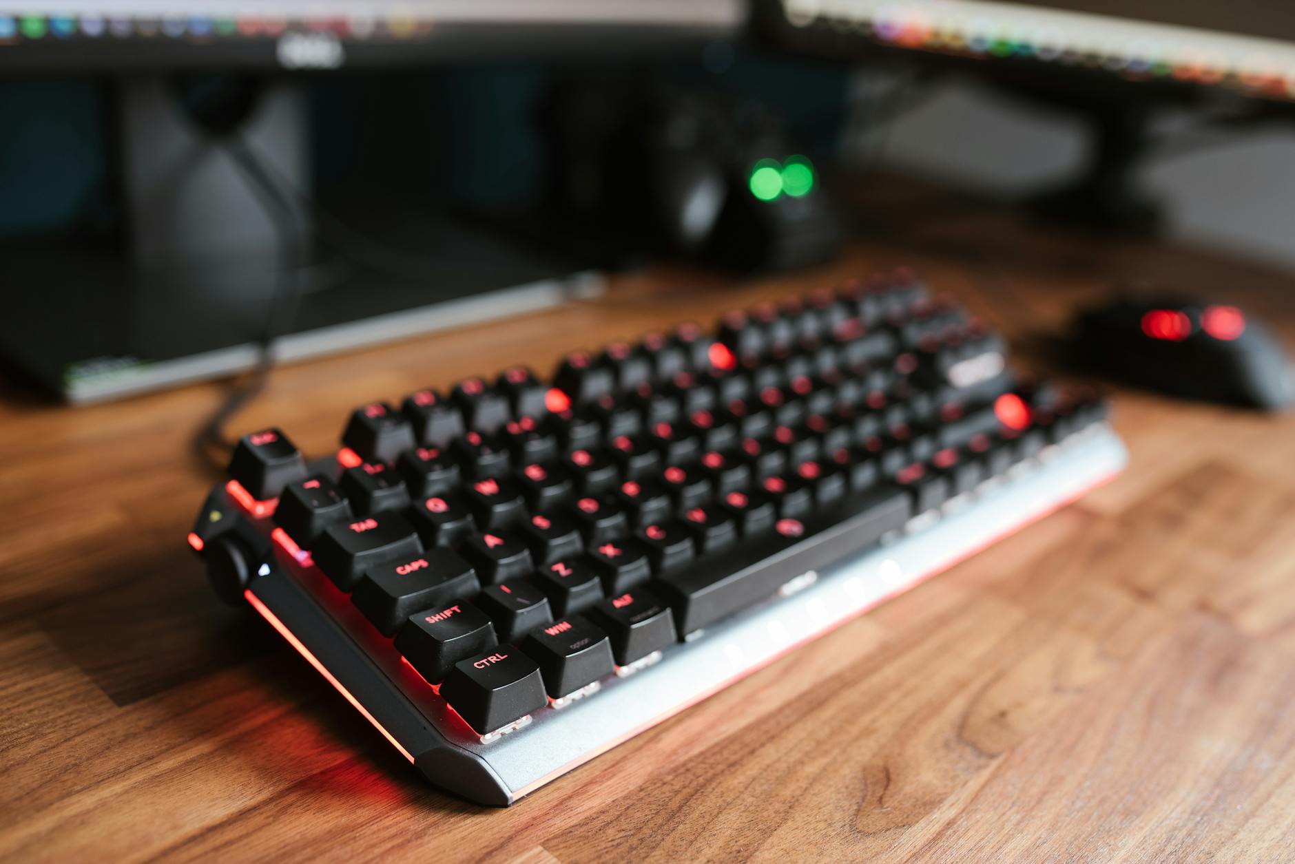 Mechanical gaming keyboard on a clean desk setup with ambient lighting