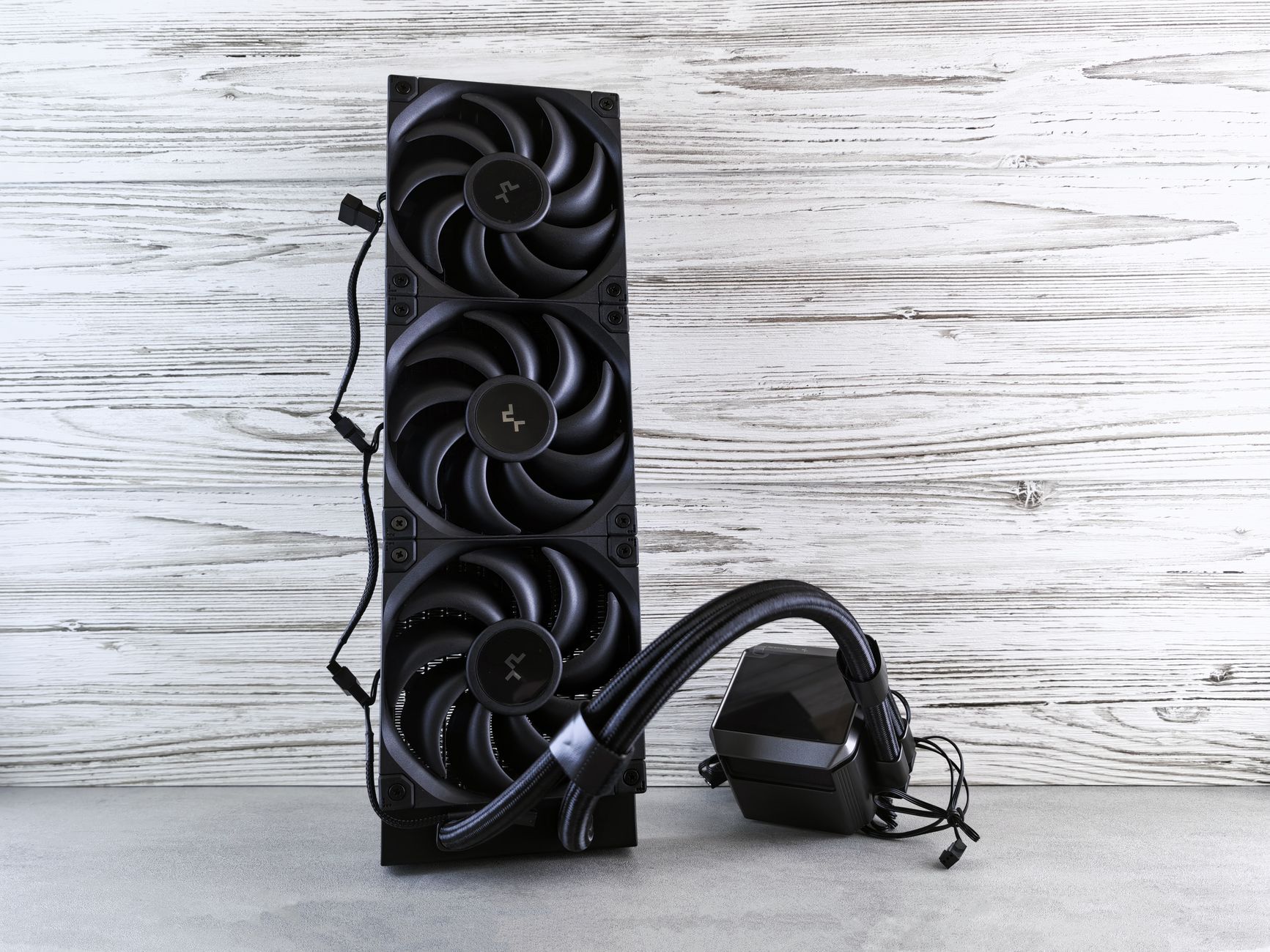 Large dual-tower CPU air cooler installed on a desktop PC motherboard