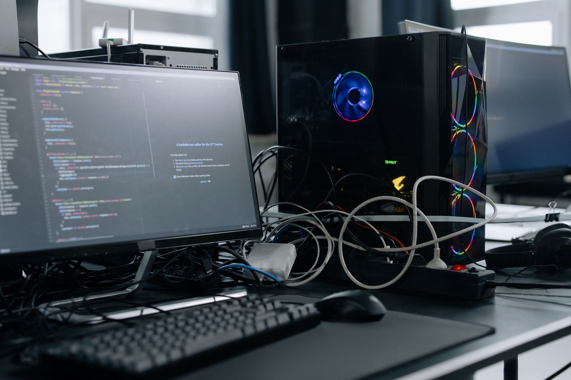 Desktop PC components laid out on a test bench during thermal benchmarking